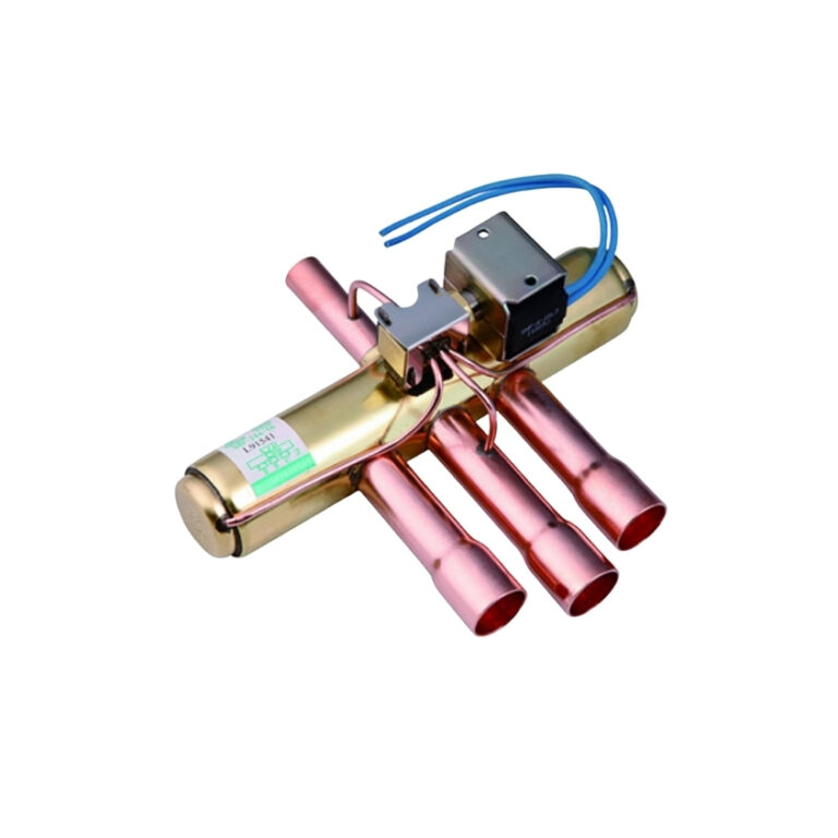 Custom commercial freezer room designed for industrial storage in Alberta.