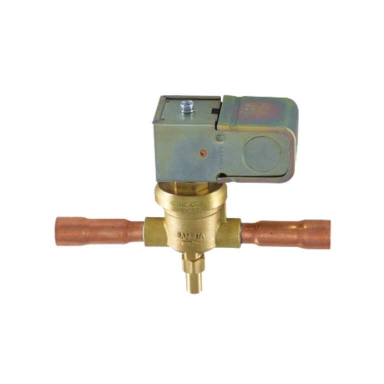 Custom walk-in freezer built for businesses in Sherwood Park.